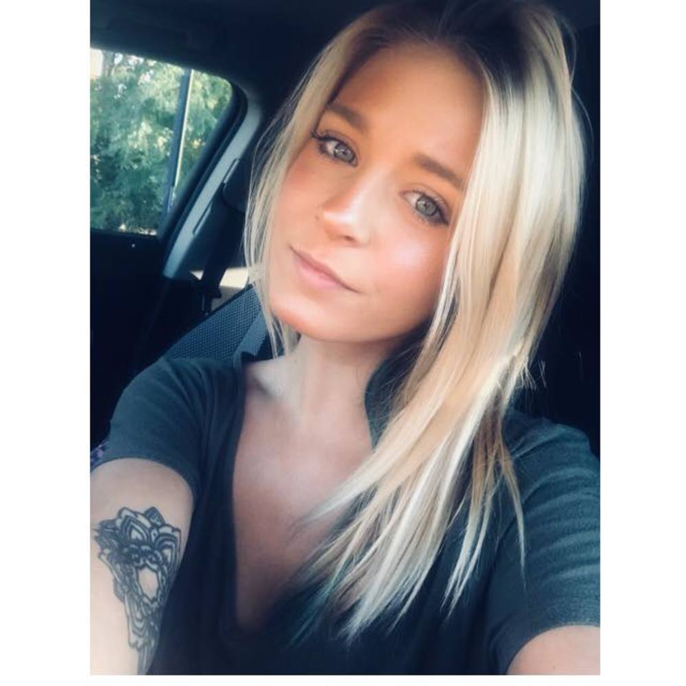 Meet your Posher, Hannah